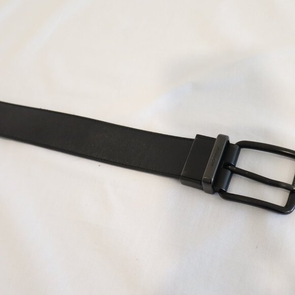 Coach Men's Reversible Belt Black Gray Signature C Size 39.5 With Buckle - Picture 2 of 7